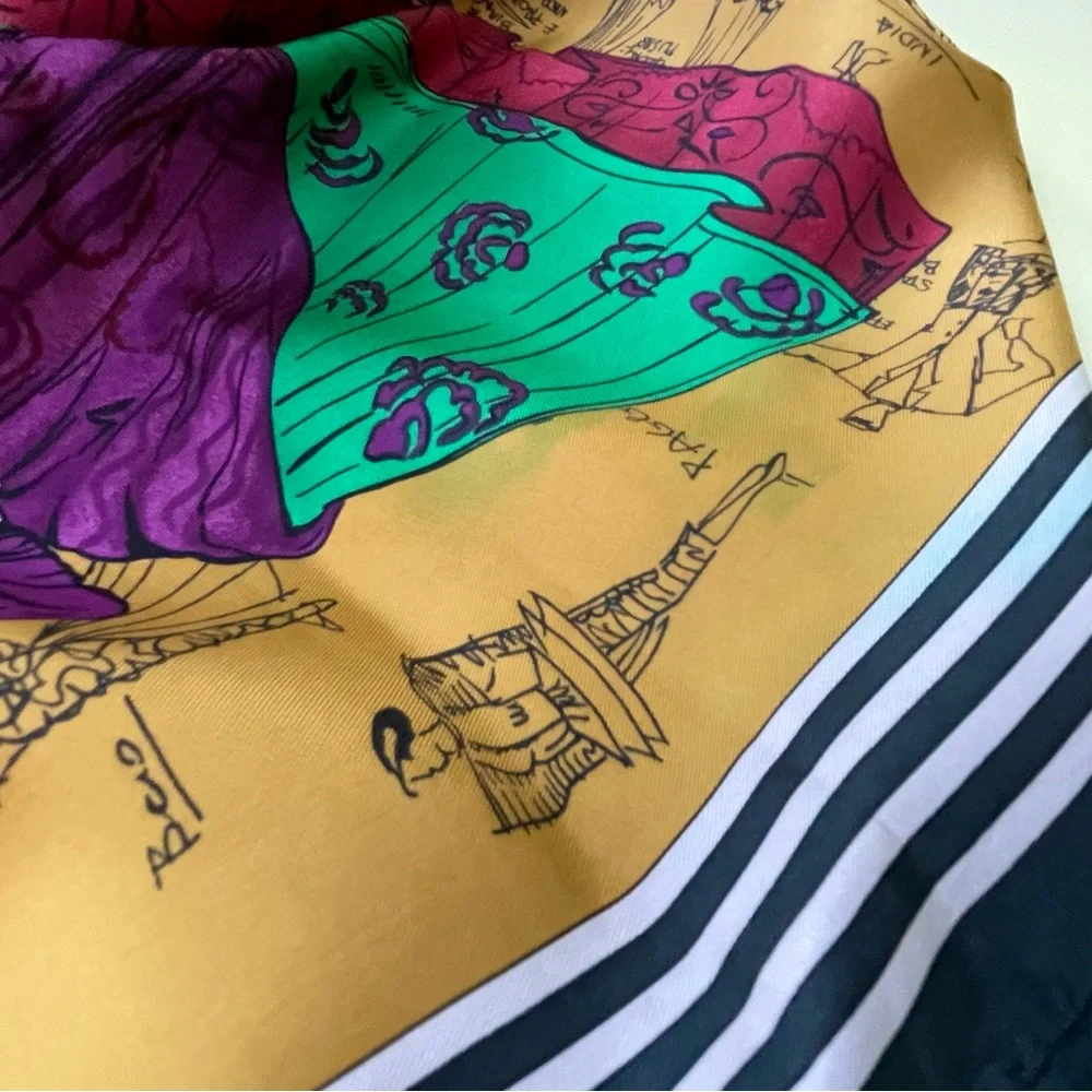 Vintage 80’s multicolored Gianni Versace silk scarf